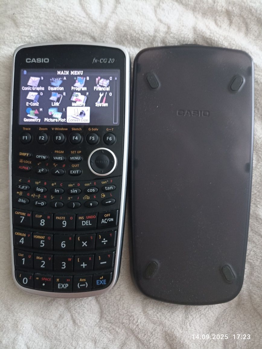 Інженерний графічний калькулятор Casio FX-CG20
