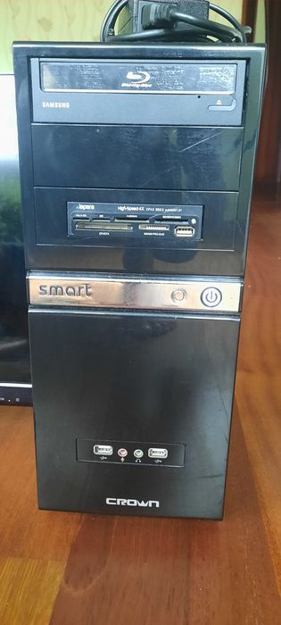 Продается системный блок, клавиатура