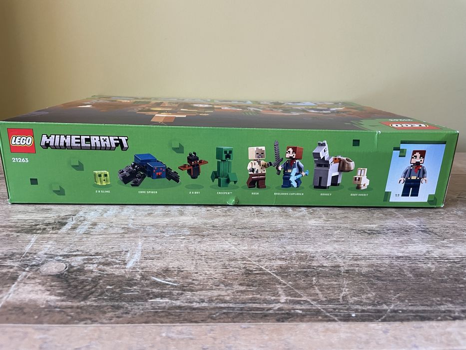 Конструктор LEGO Minecraft Покинута шахта у безплідних землях (21263)