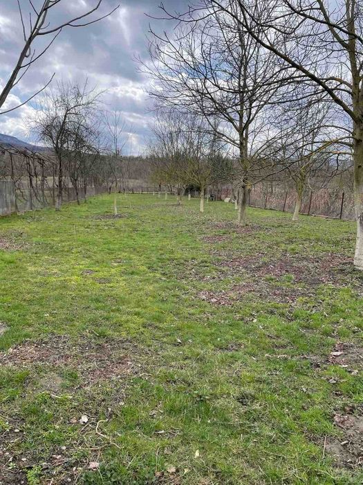 Продається земельна під будівництво (біля лікарні)