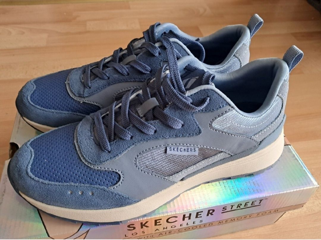 Niebieskie buty Skechers Sunny Street