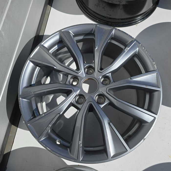 Alufelga VW MULTIVAN 7T0 T7 7,5J 18'' ET60 5x120 1 szt