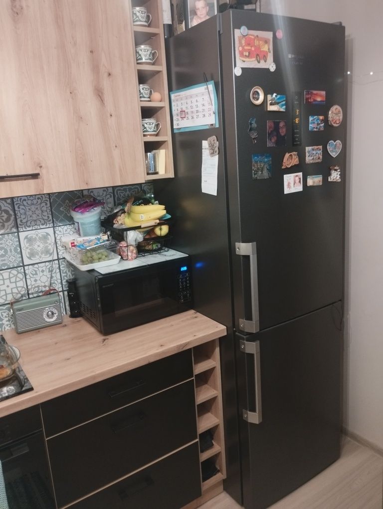 Lodówka HOTPOINT ARISTON 200cm., stan bdb.