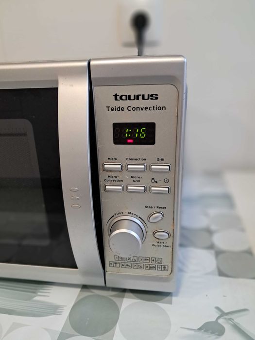 Microondas com grill