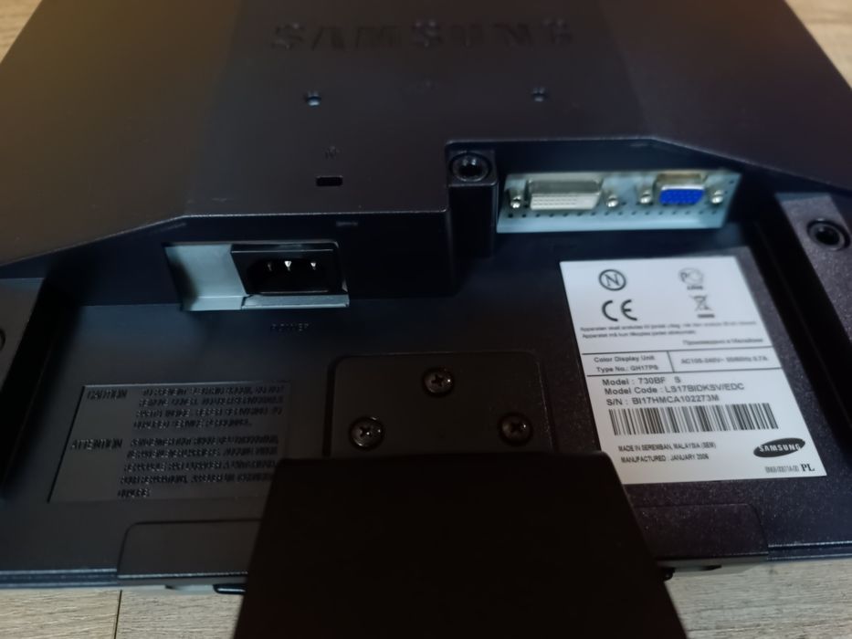 Ecrã Samsung SincMaster 730BF0BF