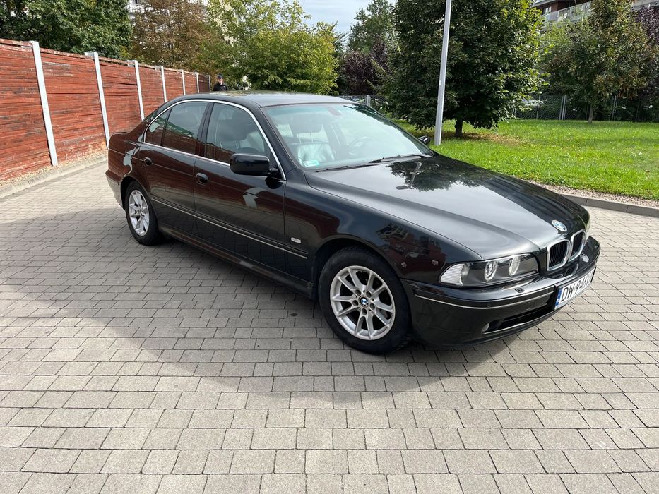 BMW Seria 5 BMW e39 525i 192km manual + LPG