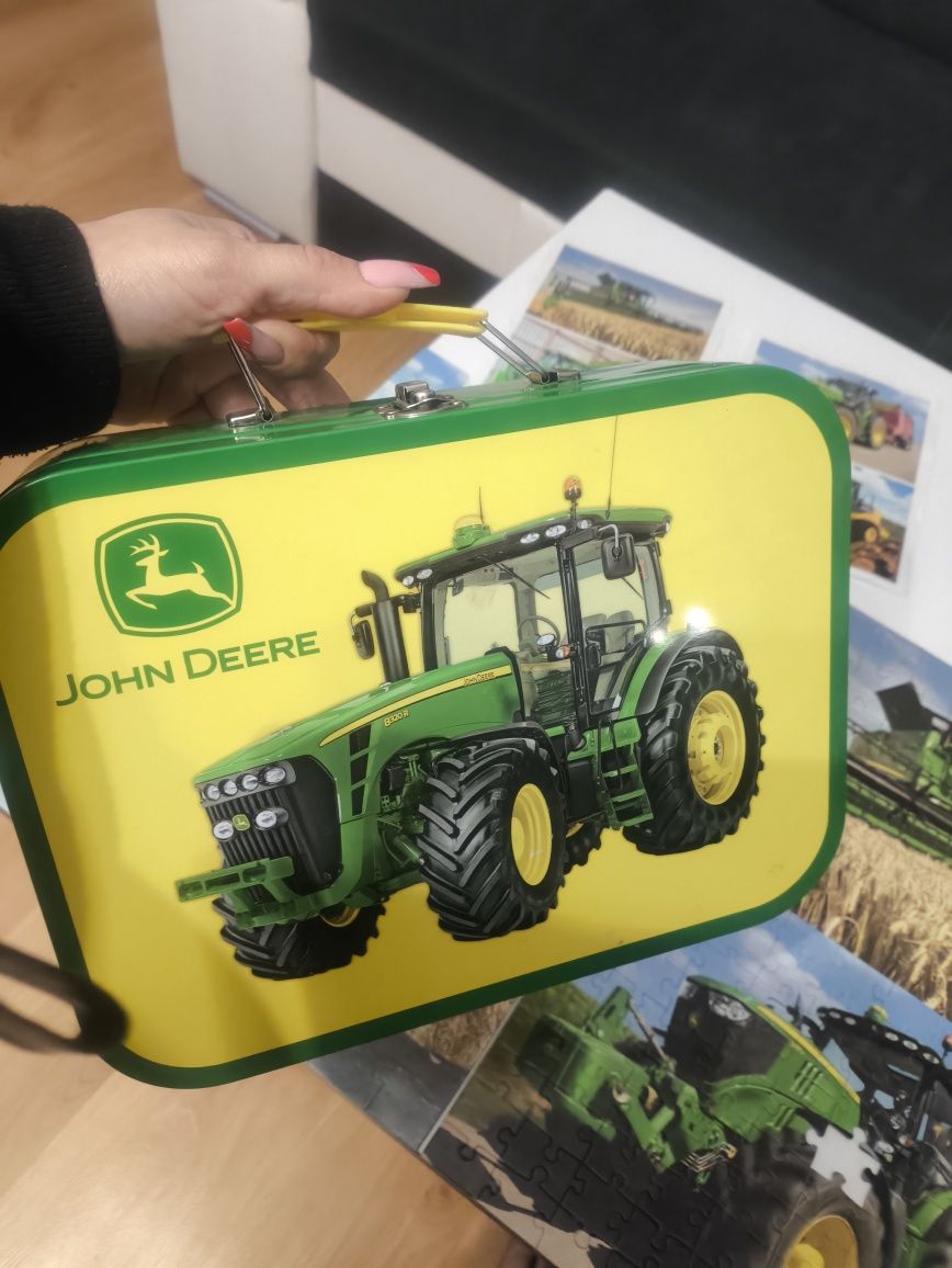 Puzzle Traktor Kombajn John Deere Metalowa walizka