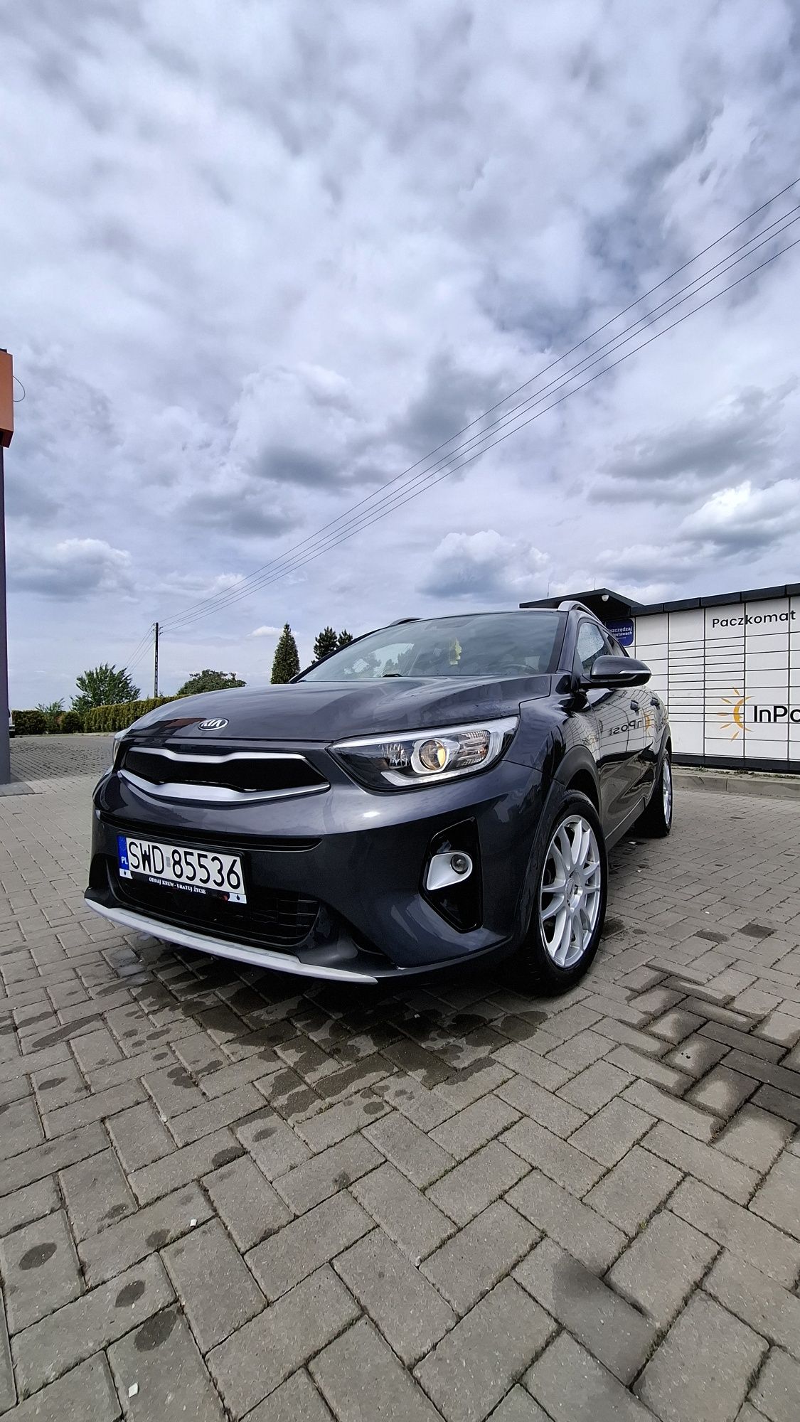 Kia Stonic 2017 / Październik