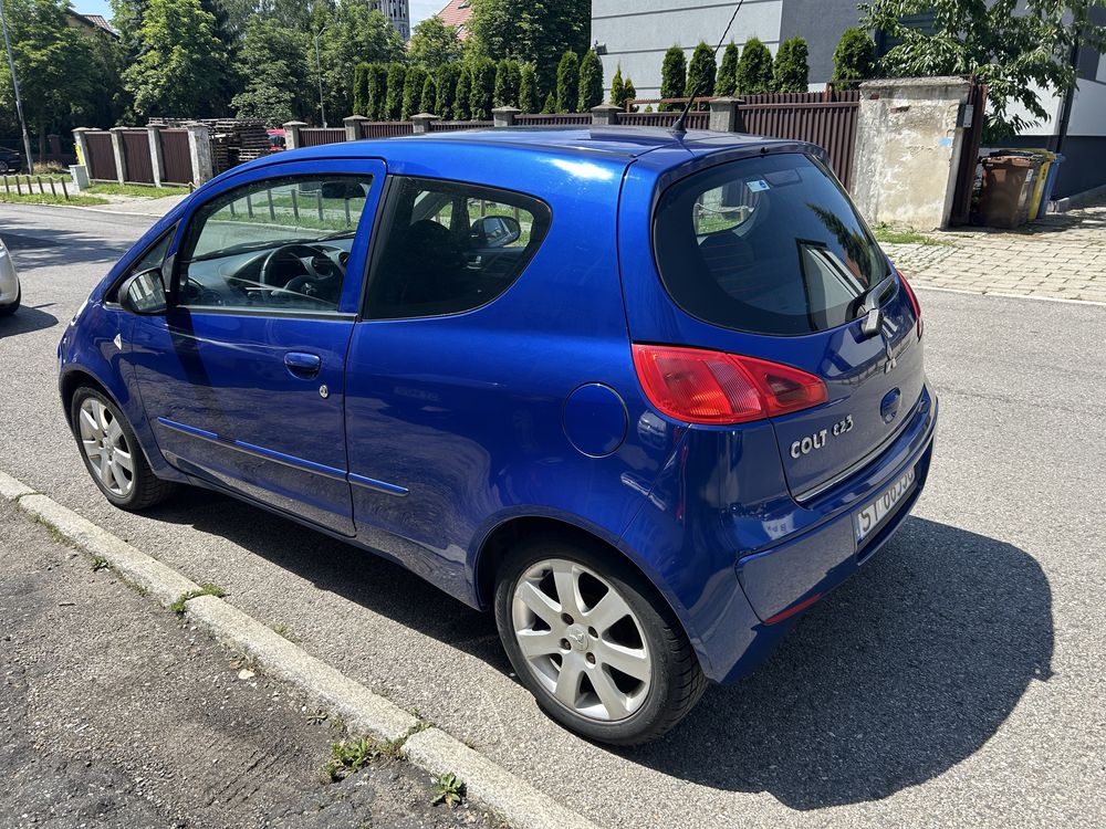 Mitsubishi Colt  2006r  1.3 benzyna tylko 135 tys km