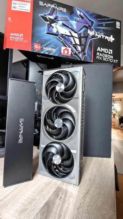 Sapphire RX 9070 XT  nitro+