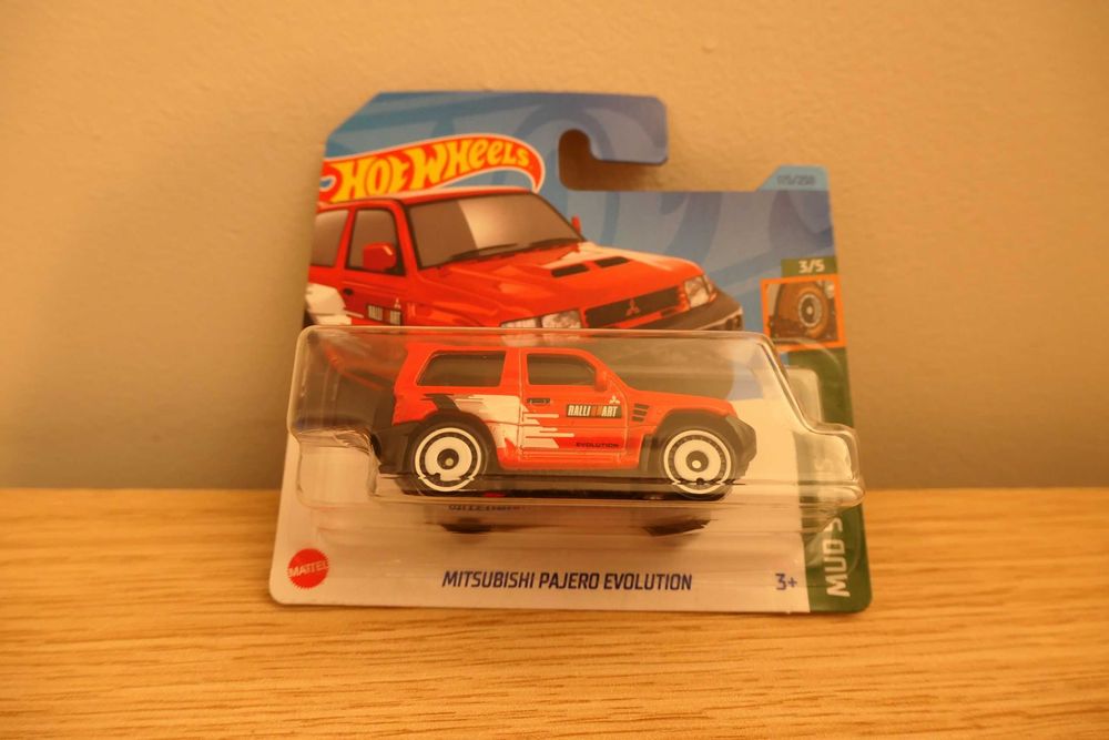 Mitsubishi Pajero Evolution - Hot Wheels
