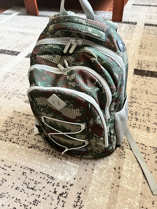 Рюкзак до школи з ортопедичною спинкою, хороша якість