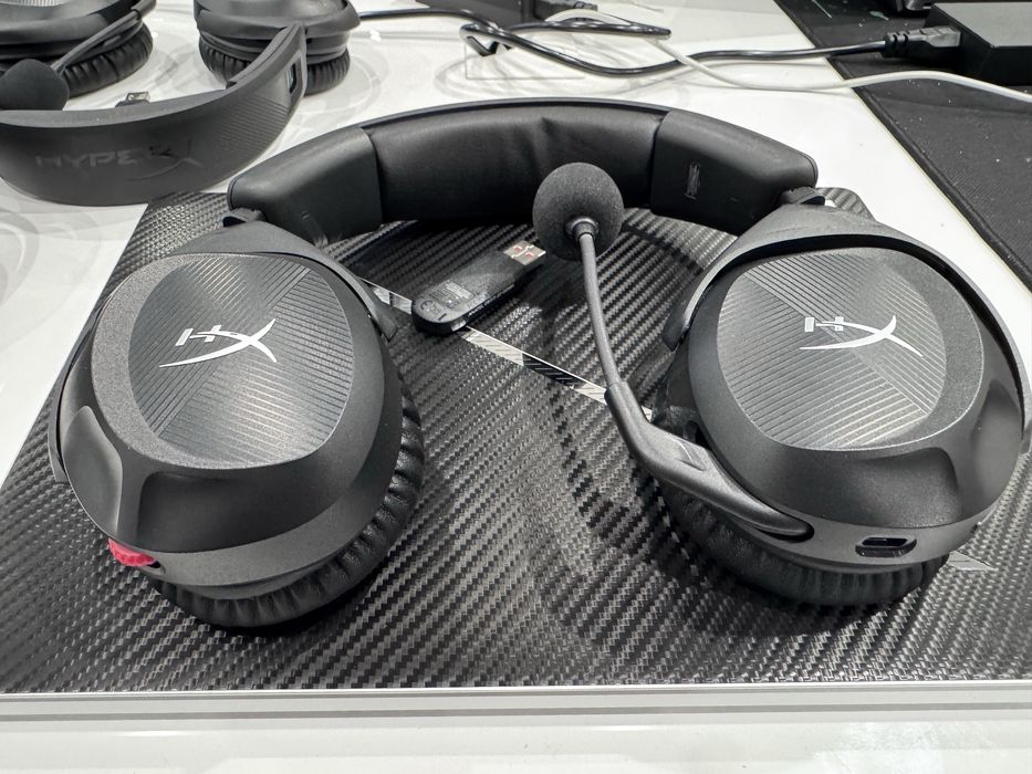 Игровые наушники беспроводные Kingston hyperX осталось 5 пар