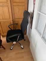 fotel biurowy obrotowy