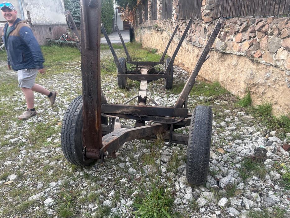 Wóz do traktora żelazny