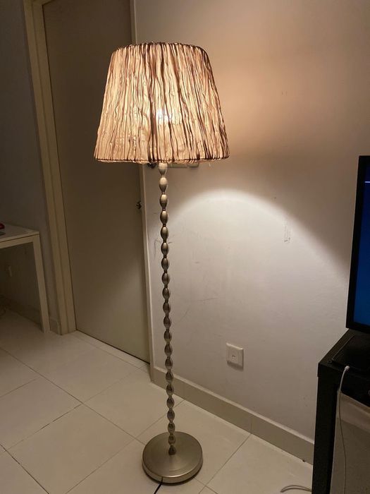 Candeeiro IKEA como novo