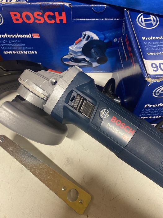 Szlifierka katowa bosch GWS9-125 regulacja obroow oryginalna