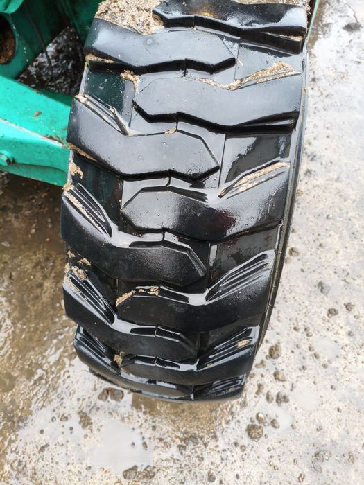 Mini ładowarka teleskopowa Merlo P 20.6 JCB weideman cat