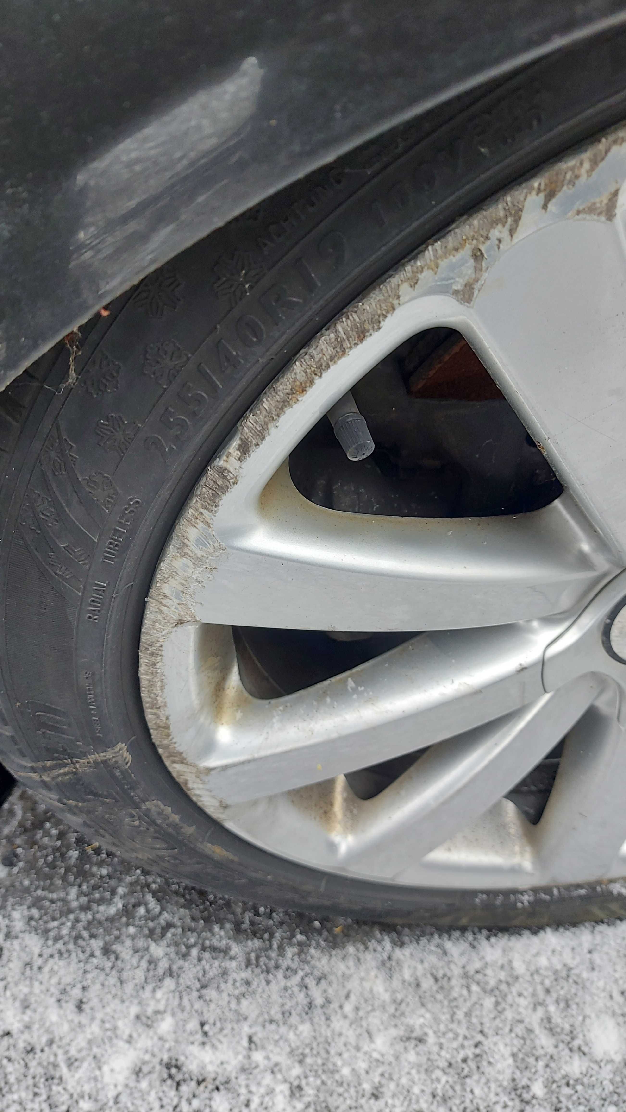 Felgi aluminiowe z oponami koła VW PHAETON 5x112/19 255/40 ZIMA