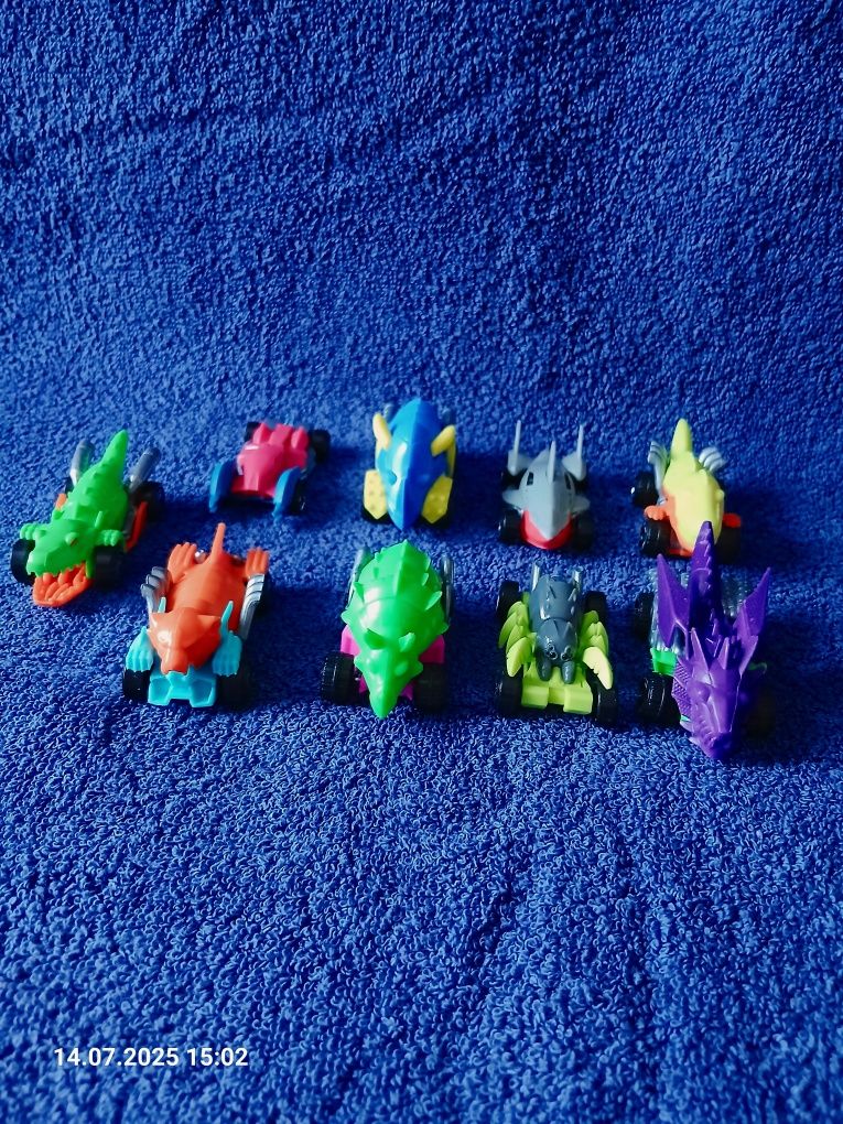 Autka dinozaury dla dziecka