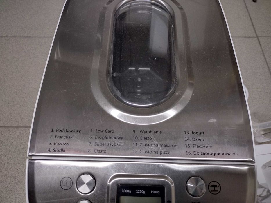 wypiekacz, automat do pieczenia chleba