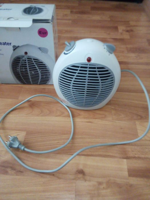 Grzejnik termowentylator
