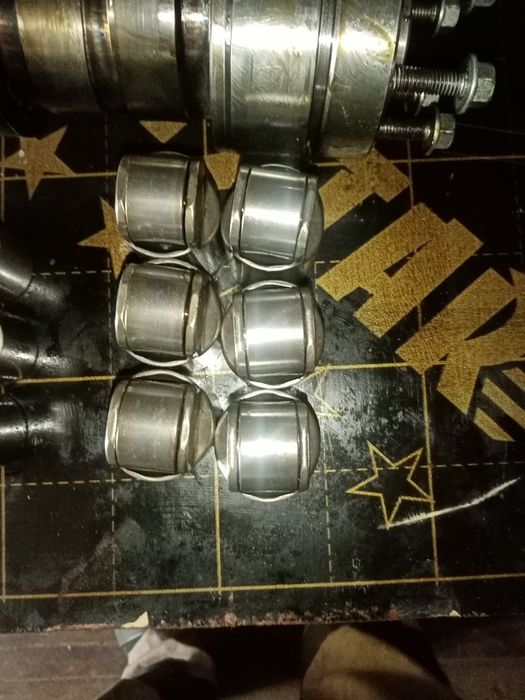 Толкателі штовхачі на Даф хф 105 xf Daf.