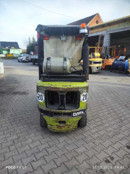 Wózek Widłowy CLARK CGP 20 Przesuw Boczny LPG Super Stan Linde Toyota