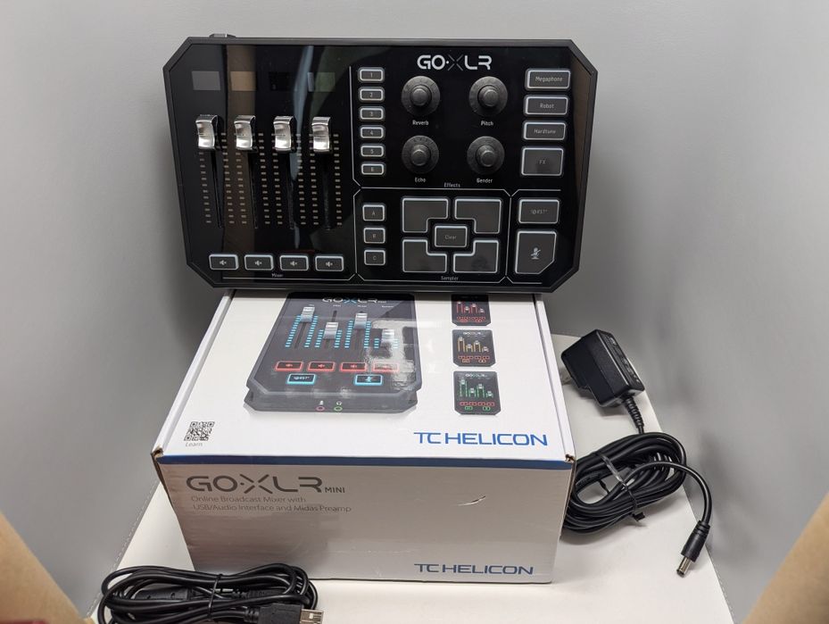 Аудіоінтерфейс для стрімінгу TC-Helicon GoXLR Mini