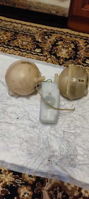 Розширювальні бачки до автомобілей