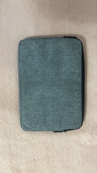 Чехол до ноутбука LinQ