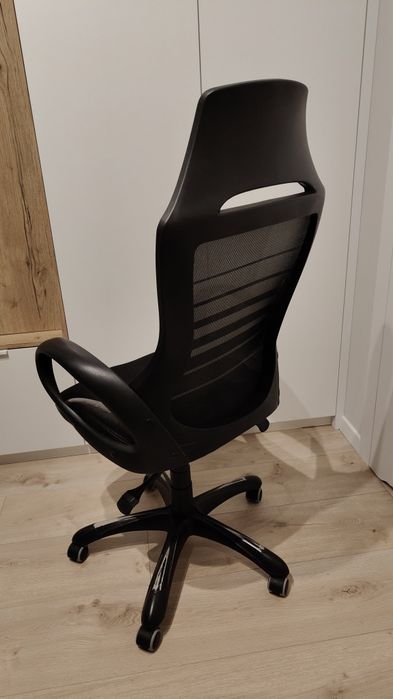 Fotel biurowy obrotowy