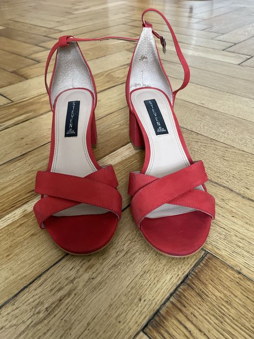 Босоніжки steve madden