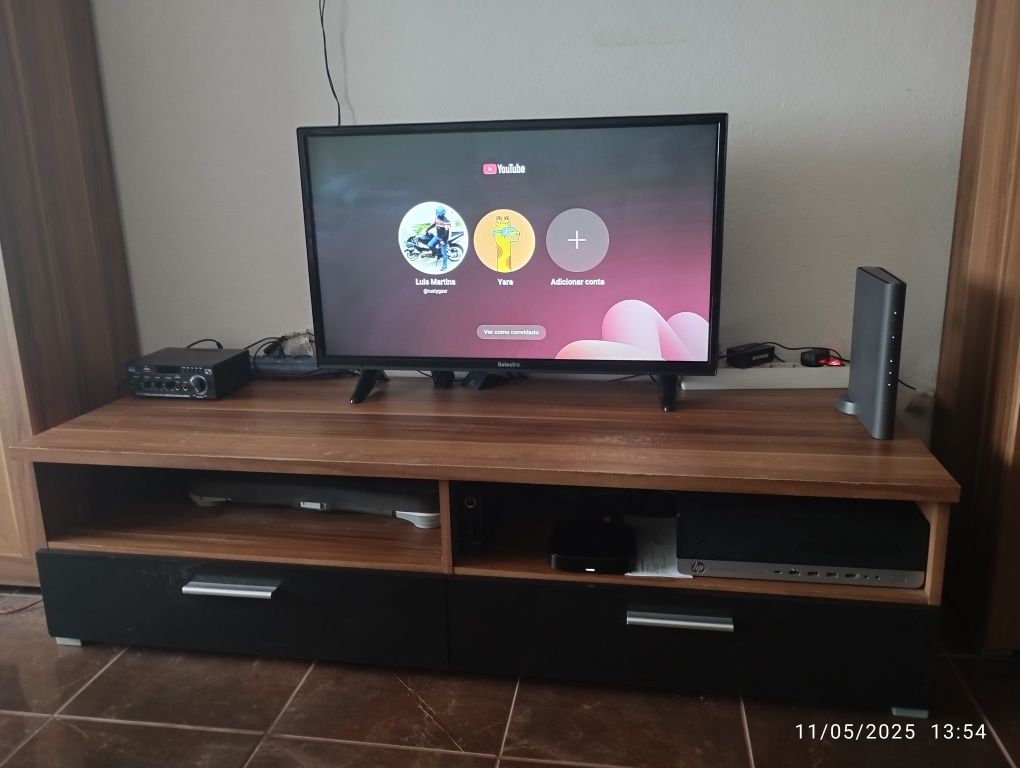 Conjunto de móveis de sala