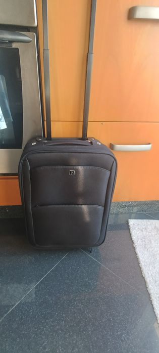 Mala viagem preta 2 rodas preta