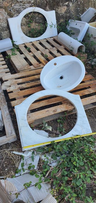 lavatorio de encastrar com balcão