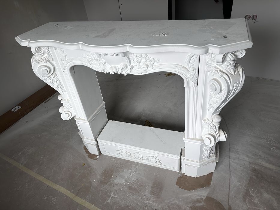 Декоративний камін