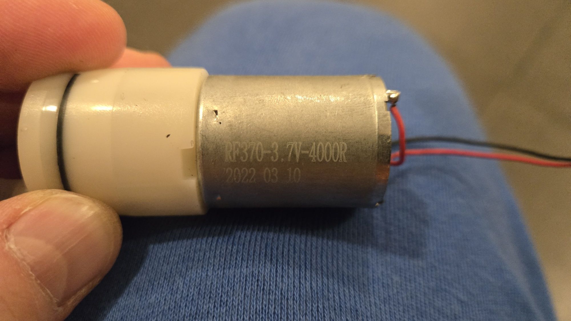 Silniczek elektryczny RF370-3.7V-4000R