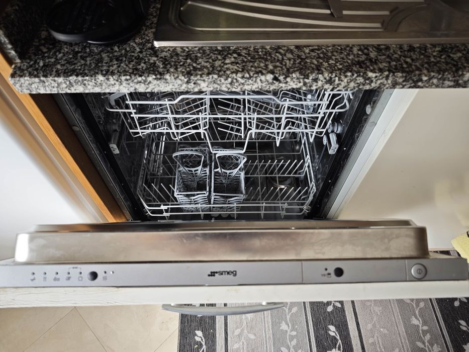 Maquina de lavar louça smeg, Mod.ST 1123 S