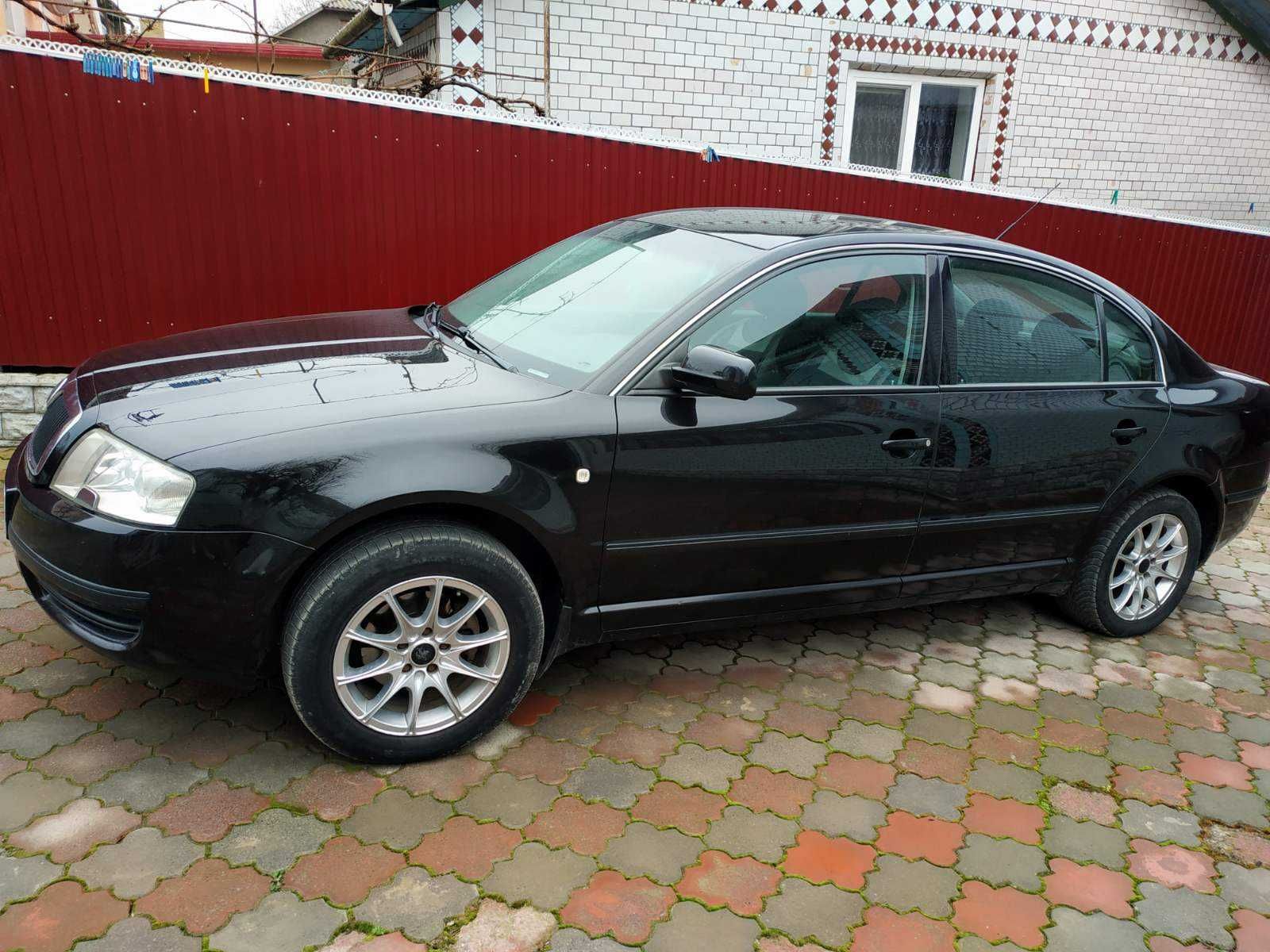 Skoda Superb  2006