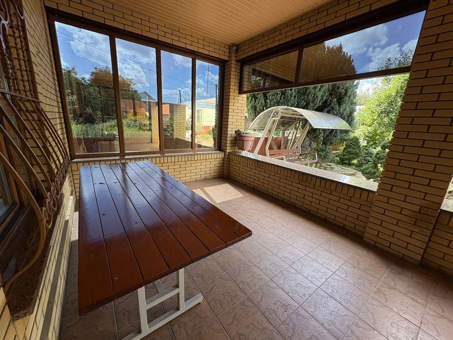 Окремий будинок район Епіцентру