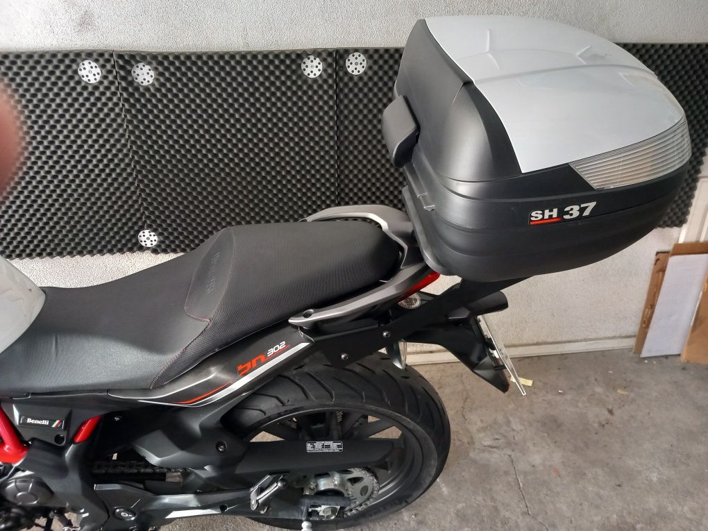 Benelli bn 302 usada