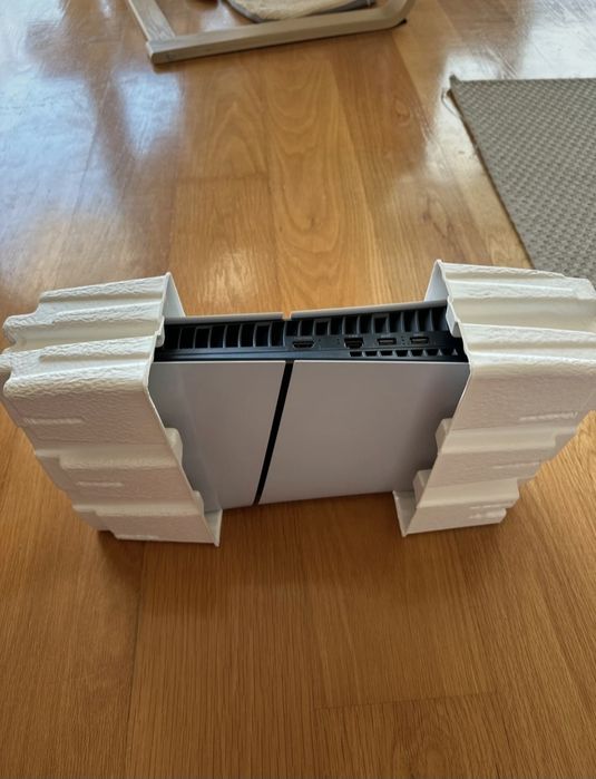 Playstation 5 Slim 1TB