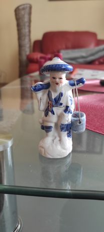 Figurka porcelanowa chińczyk