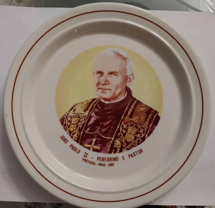 Prato comemorativo de João Paulo II Visita a Portugal