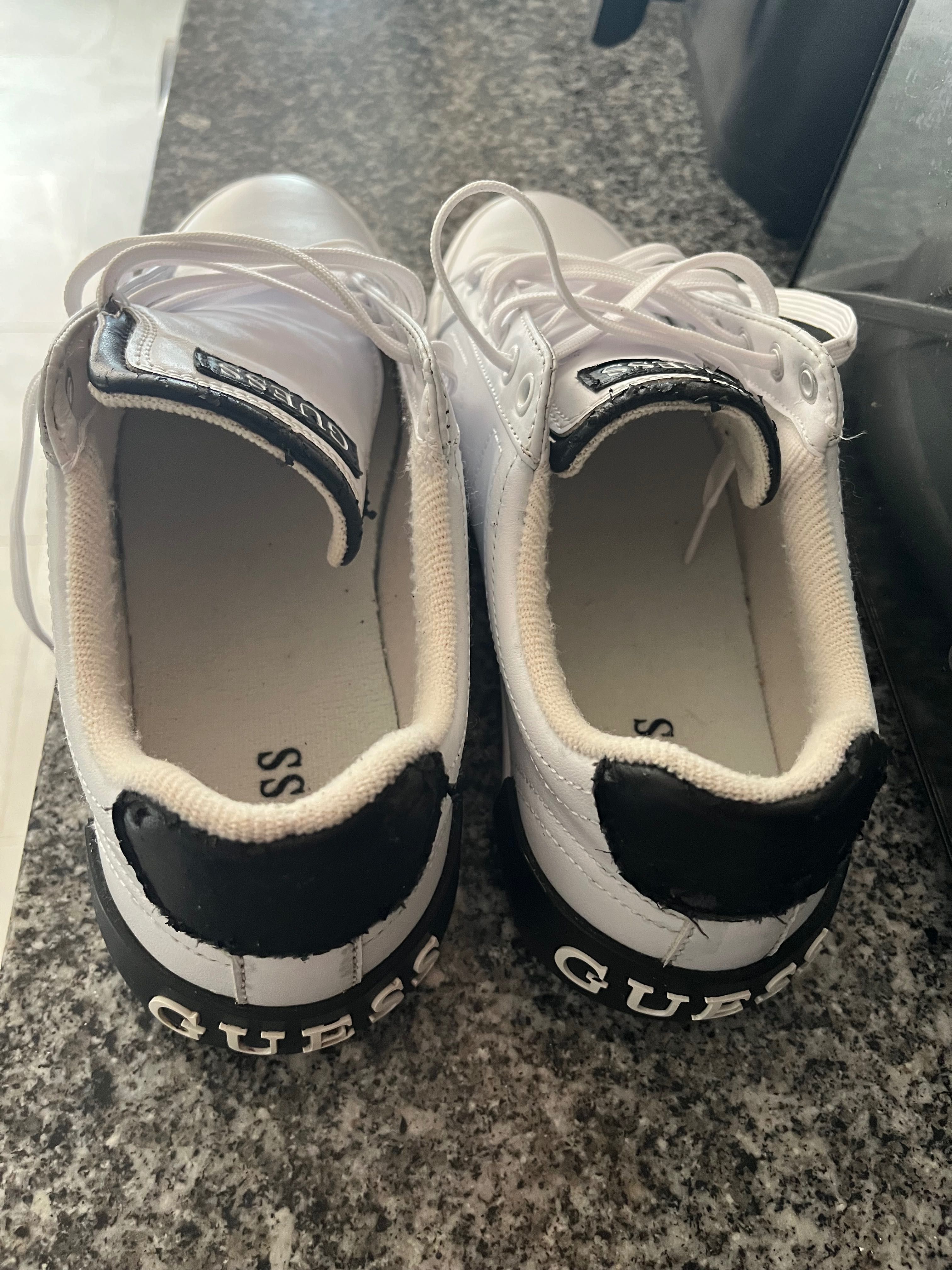 Ténis original da guess