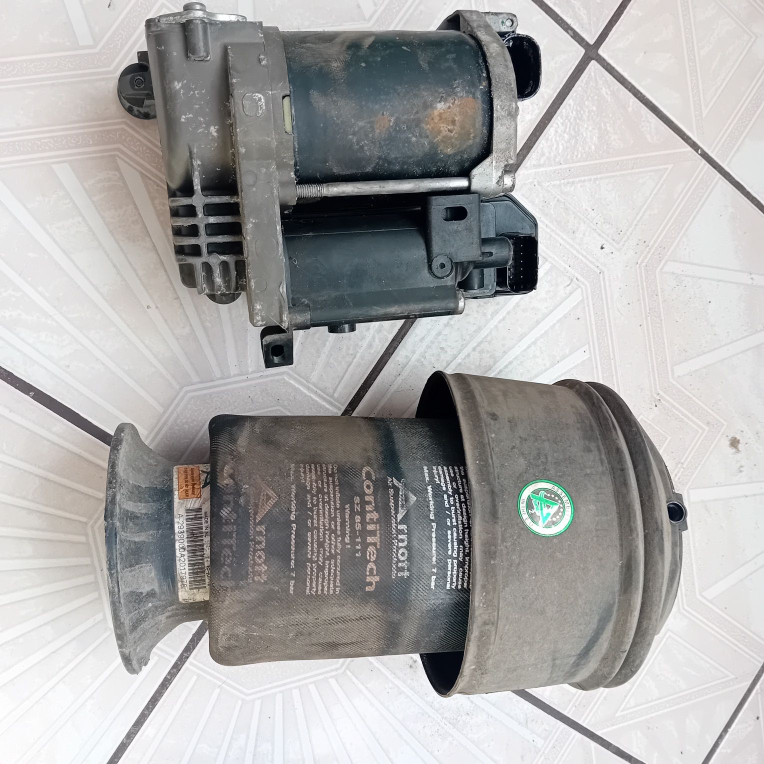 Citroen C4 Grand Picasso Kompresor zawieszenia pneumatycznego, pompa,