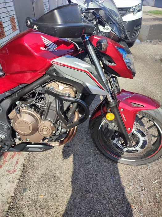 Продам мотоцикл Honda CB 500FA