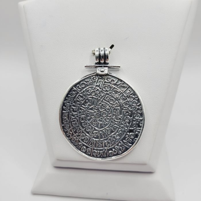 Srebrny wisior pr 925 historia ziemi