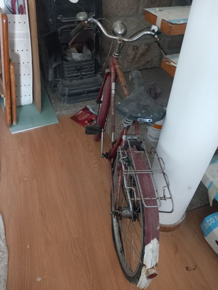 Bicicleta  antiga